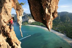Best-time-to-visit-beaches-in-Thailand-krabi-limestone-cliffs